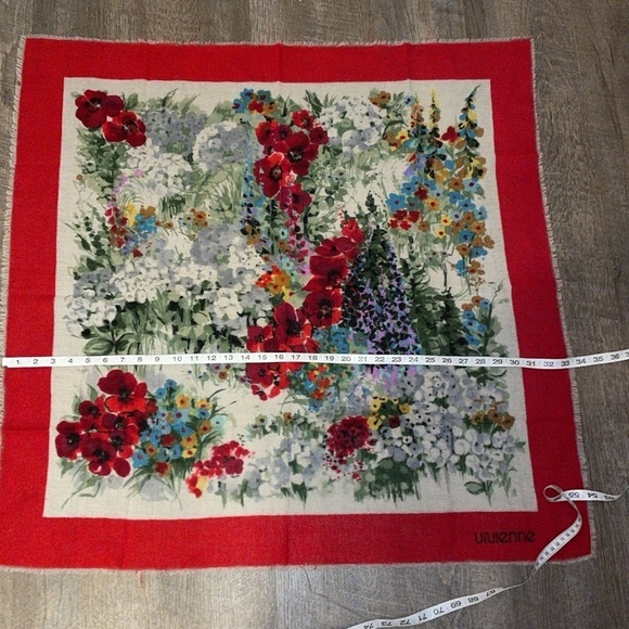 Vivienne Vintage Raw Edge Floral Square Scarf - Picture 16 of 16